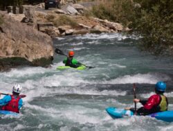 Berakhir Tragis: Pemain Kayak Kehilangan Kaki setelah Terperangkap di Sungai Australia