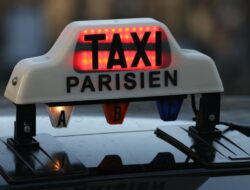 Uber dan Bolt Meluncurkan Layanan Eksklusif untuk Wanita di Paris