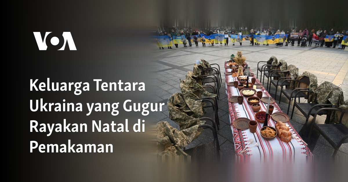 Kelurga Prajurit Ukraina yang Gugur Merayakan Natal di Tempat Pemakaman